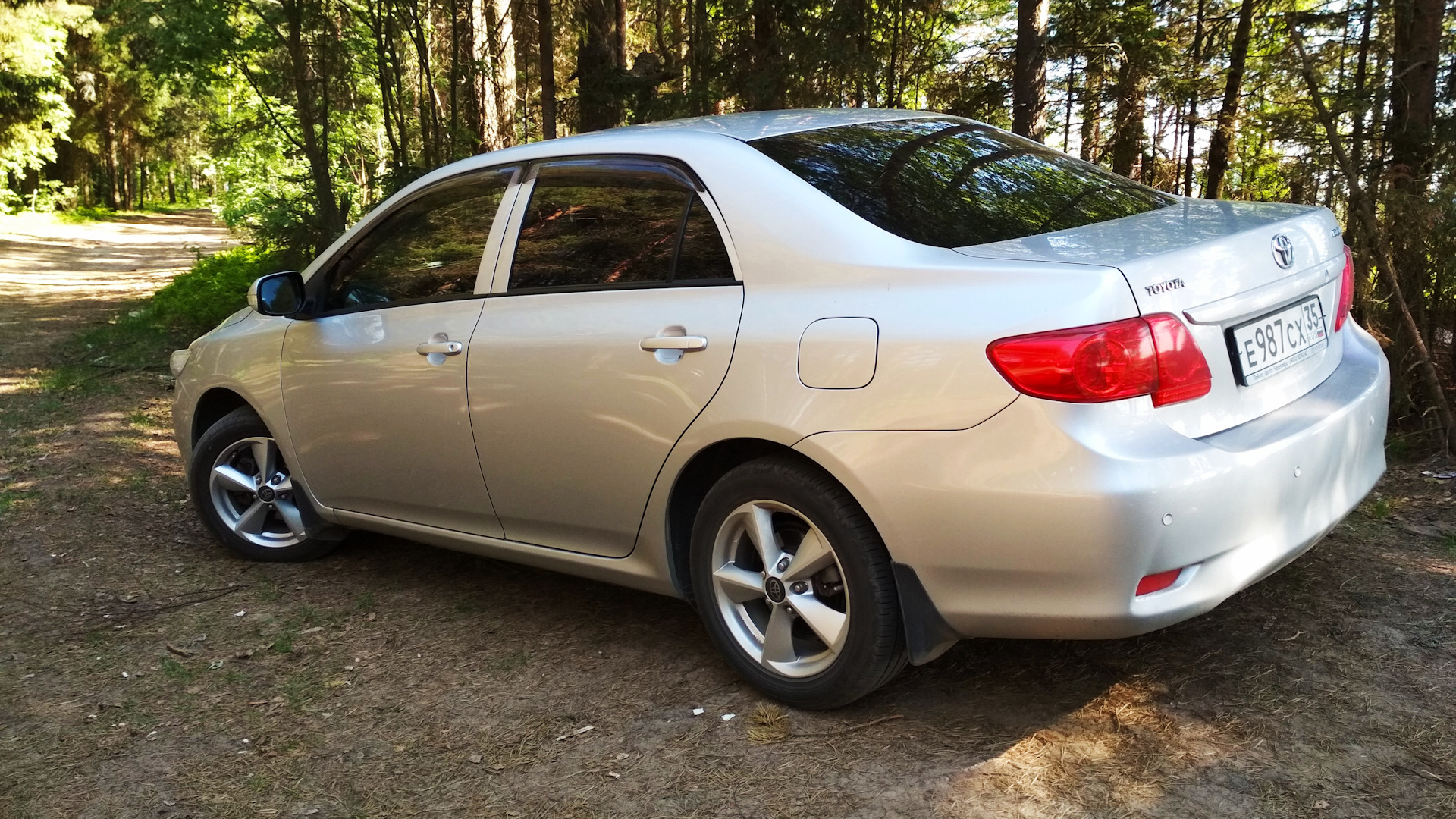 Королла 130 кузов. Toyota Corolla 130. Тойота 130 кузов. Тойота Королла 130 кузов фото.