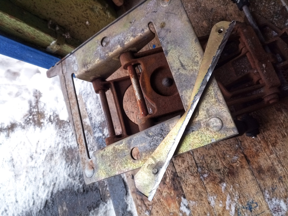 👣 21. Доработка #11. Сиденье с амортизацией (подпружиненное кресло) на ...