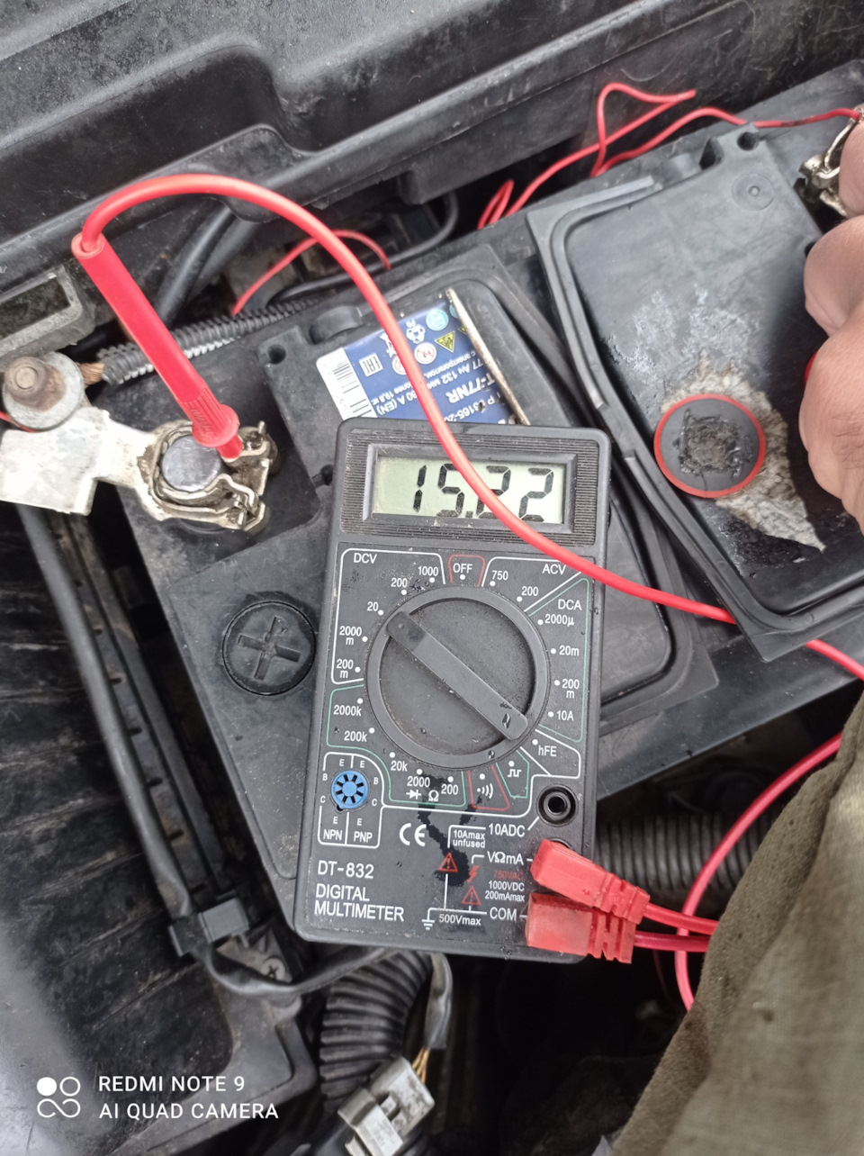 Вот такой выдавала заряд — Citroen C5 (1G). Запчасти на фото: Z0004