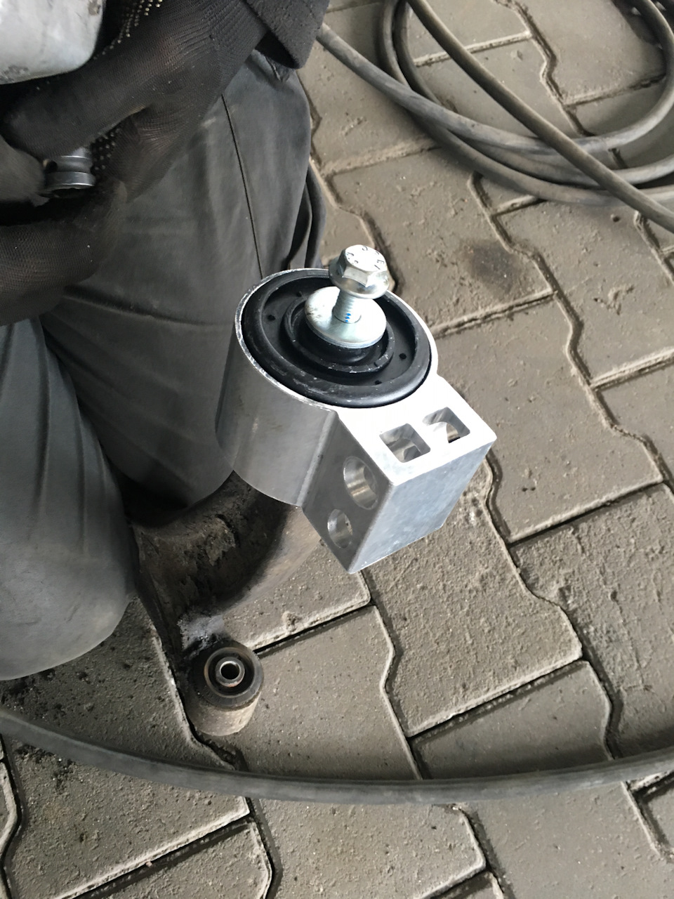 Биение в руль после 120 км/ч — Opel Vectra C, 1,9 л, 2007 года | визит ...