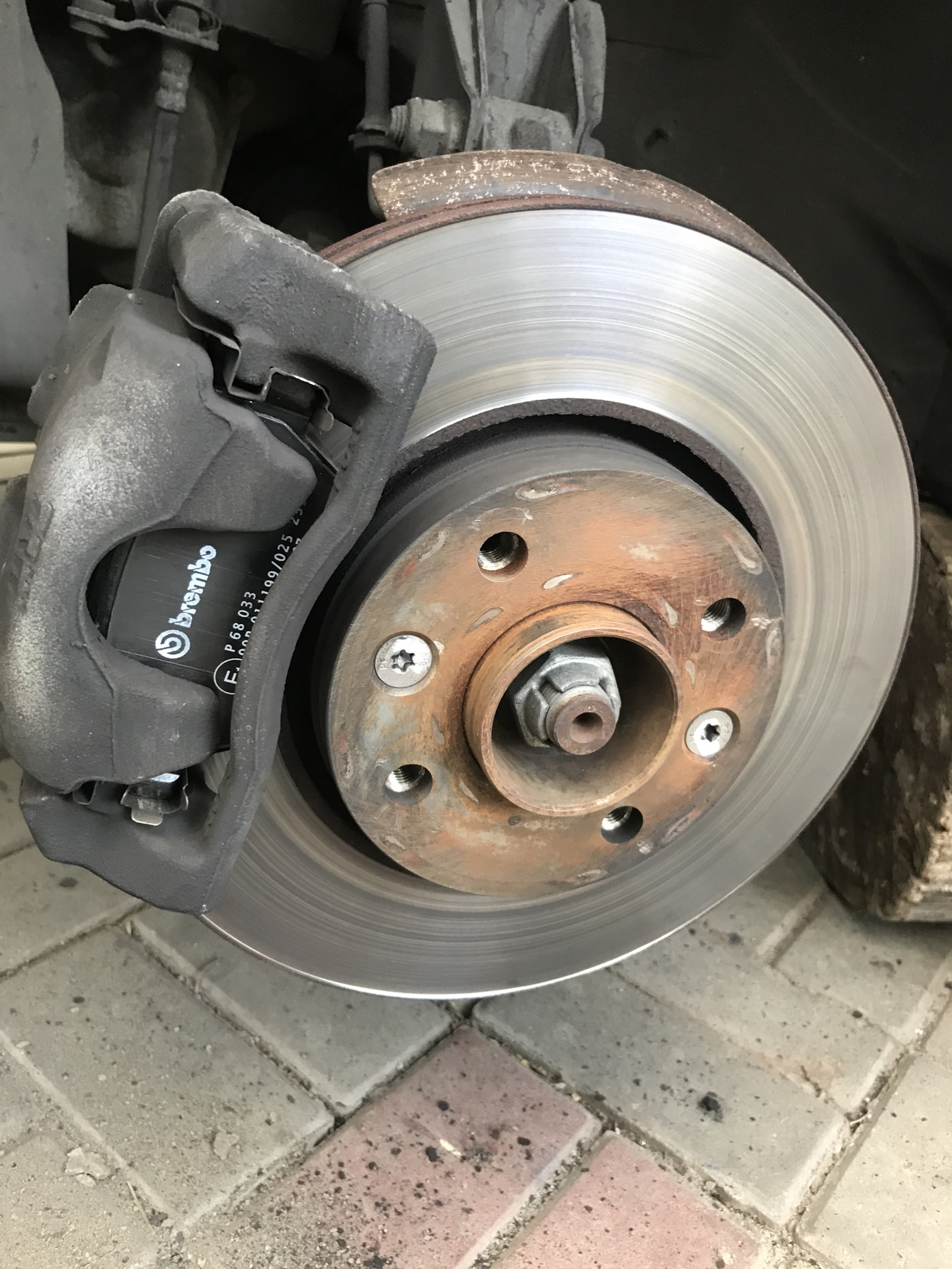 P68033 brembo фото