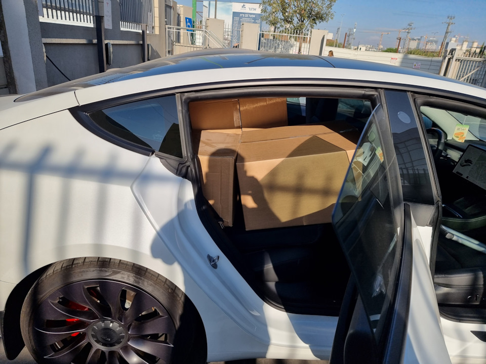 Фото в бортжурнале Tesla Model 3