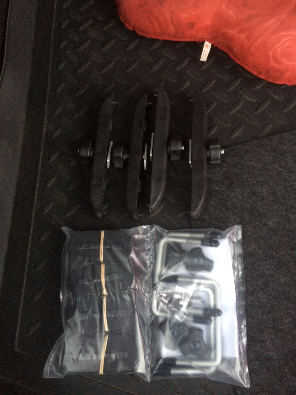 V0AAAgDkjOA 960 бокс на крышу mazda 3 bk