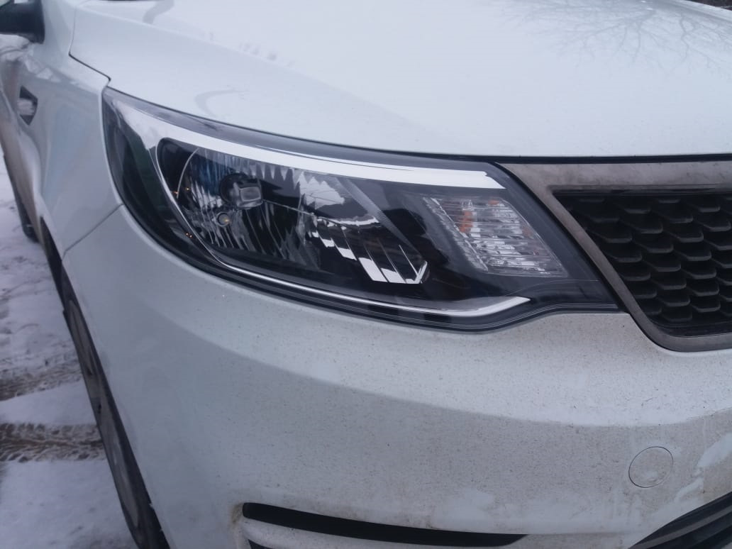 Как снять стекло фары киа рио Бегущий поворотник в фару KIA Rio (3G), 1,6 л, 2016 года стайлинг DRIVE2