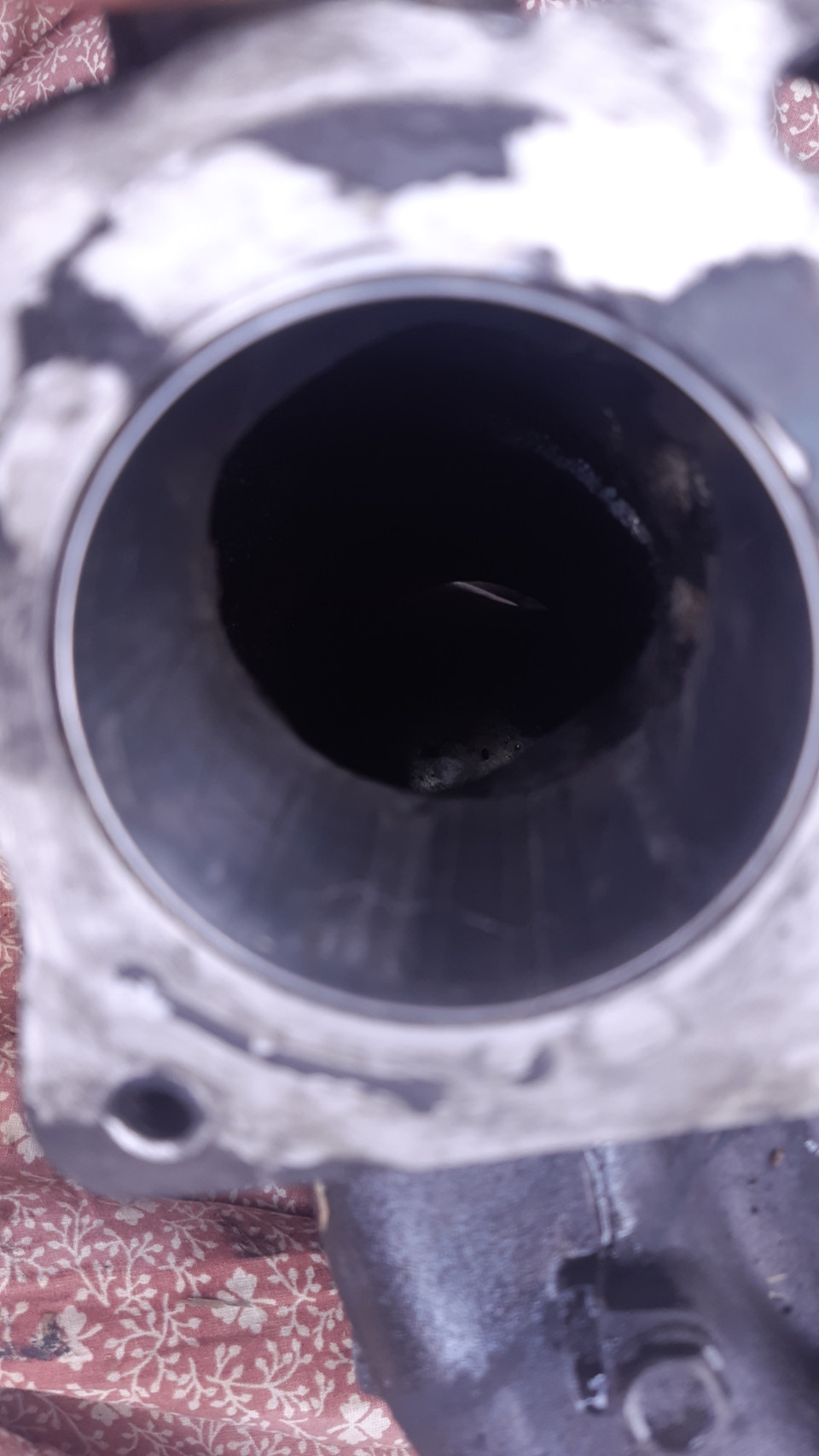 А чем вы занимаетесь? — Варим. Впускной коллектор, раков. Шучу, не ...