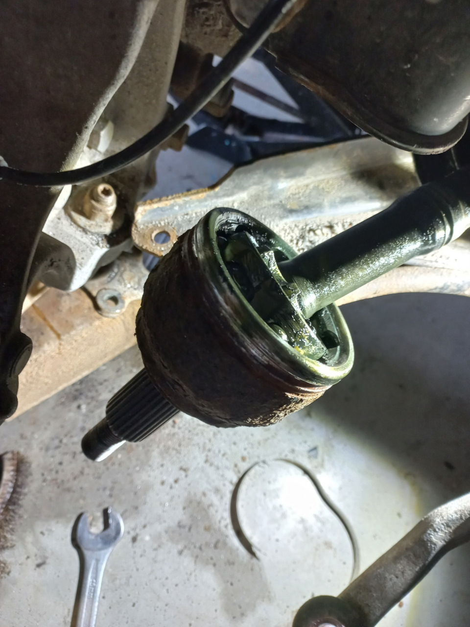 Как снимается наружняя граната на Лагуне? — Renault Laguna III, 2 л ...