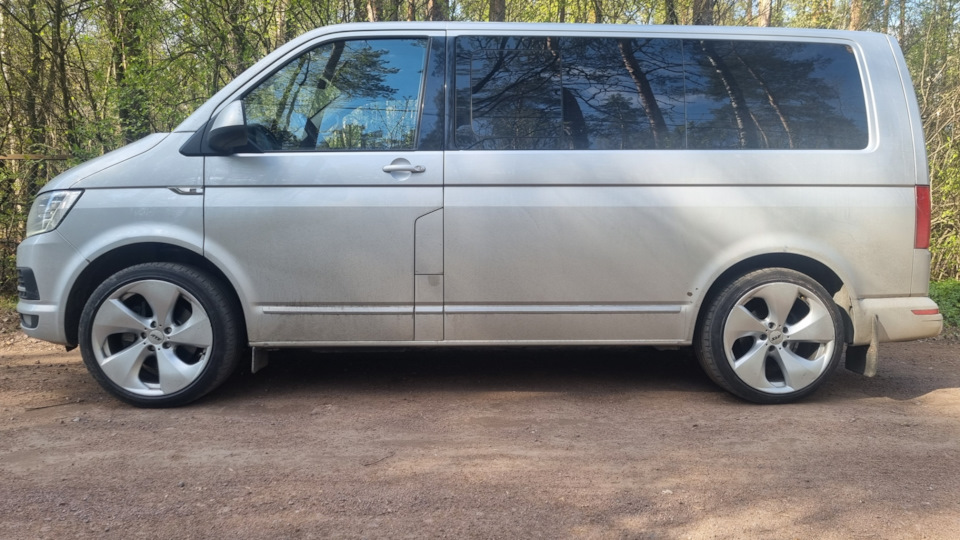 Первые примерки 20х колёс — Volkswagen Multivan (T6), 2 л, 2016 года ...