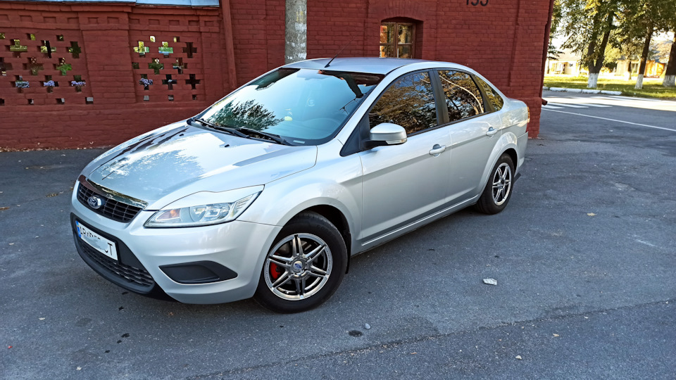Ford Focus Sedan
