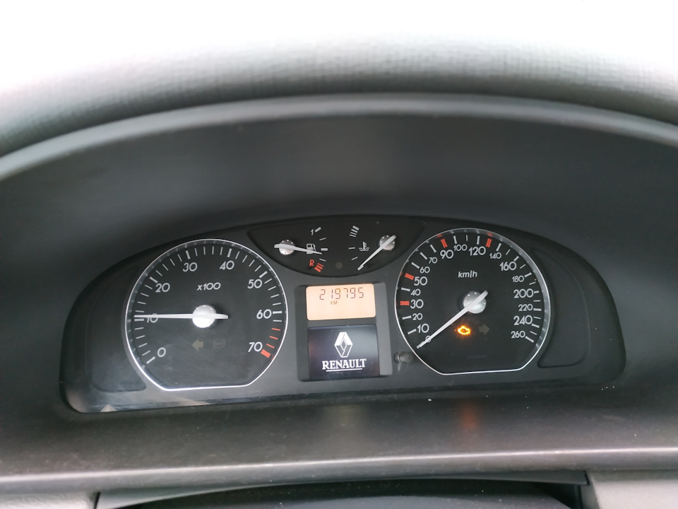 Диагностика компьютерная и подвески — Renault Laguna II, 2 л, 2002 года ...