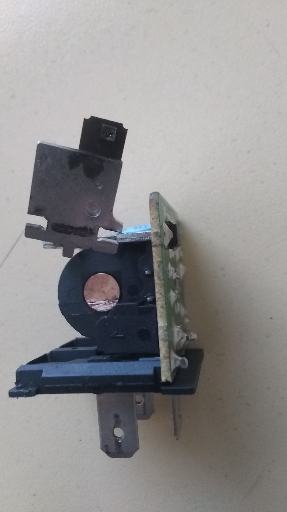 Не мигают поворотники — Ford Scorpio I, 2 л, 1986 года | своими руками ...