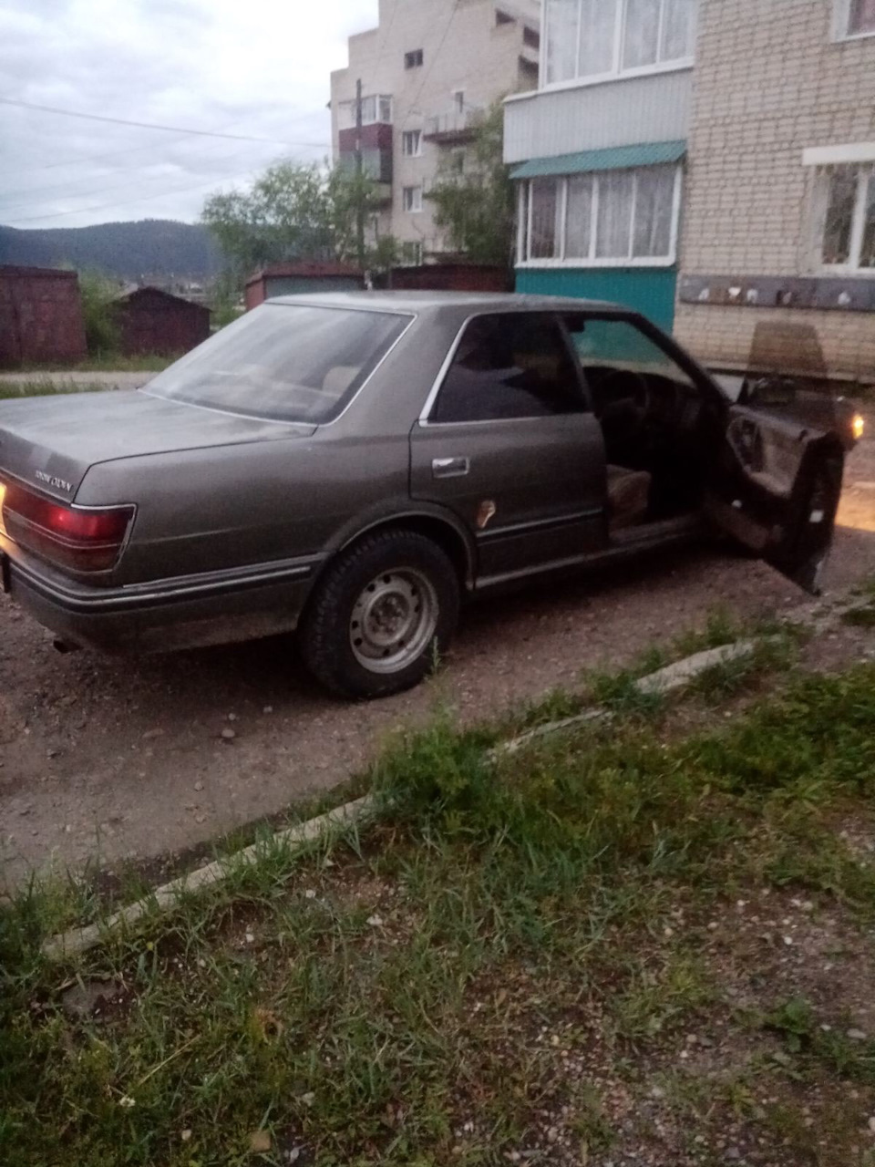 Покупка автомобиля — Toyota Crown (S130), 4 л, 1989 года | покупка машины |  DRIVE2