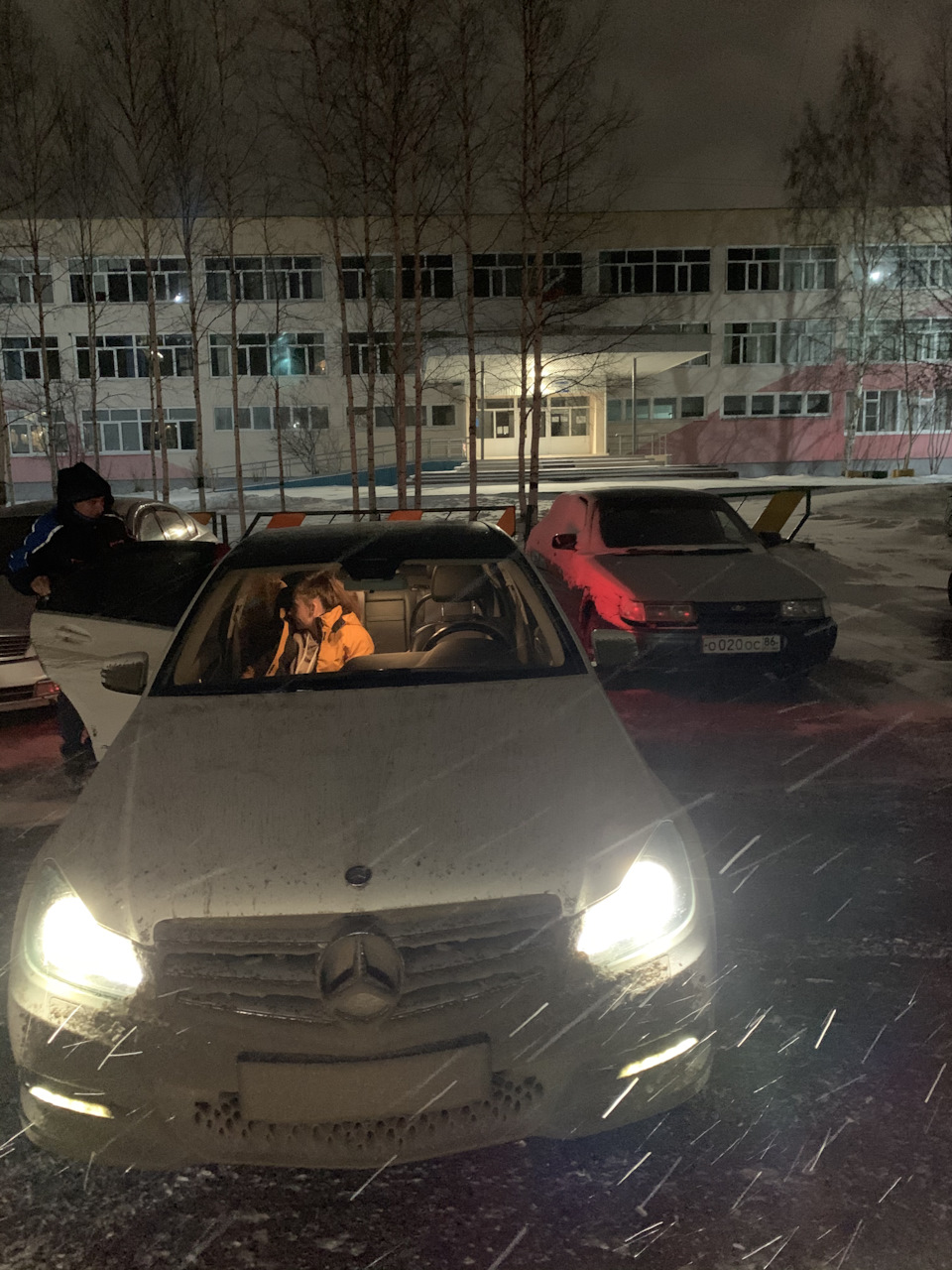 Томск-Лангепас-Томск — Mercedes-Benz C-class (W204), 1,8 л, 2012 года |  путешествие | DRIVE2