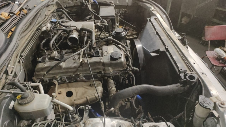 Уже в авто — Toyota Land Cruiser Prado 120-series