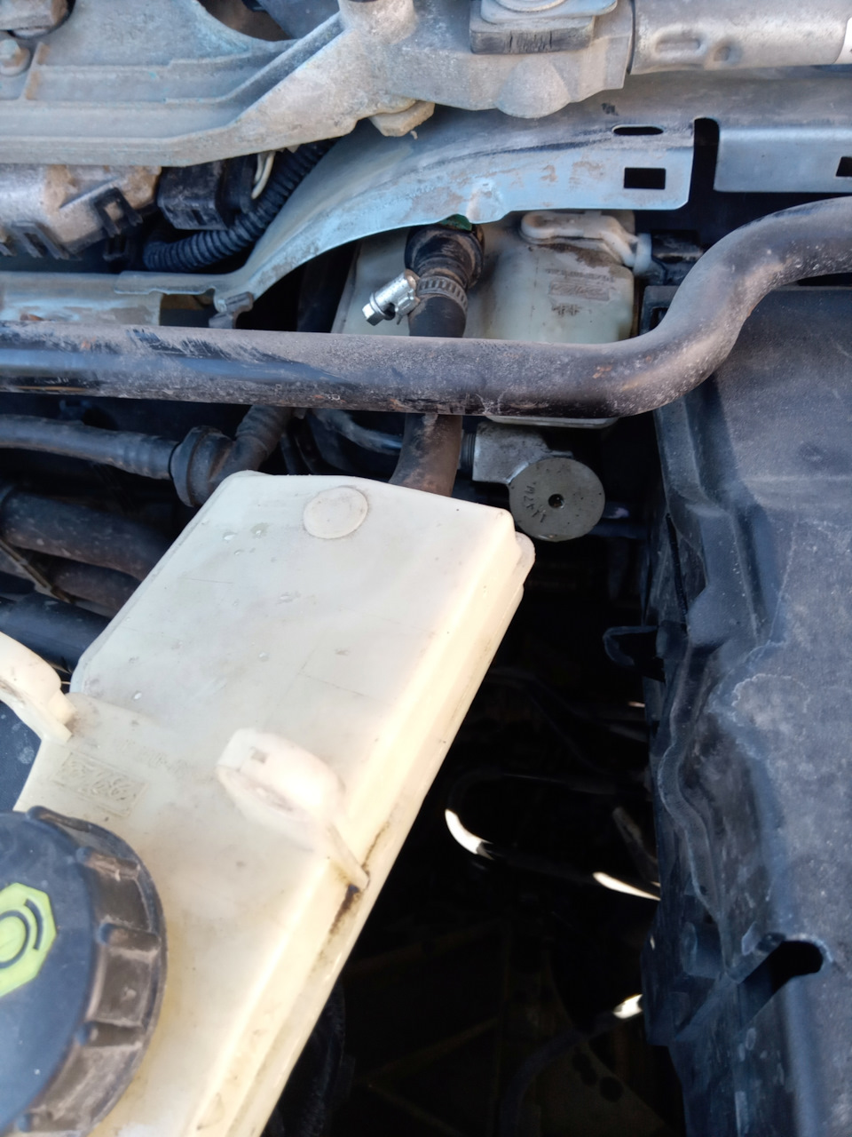 Бачёк от Форд СиМакс — Ford Focus II Wagon, 1,8 л, 2007 года | тюнинг ...