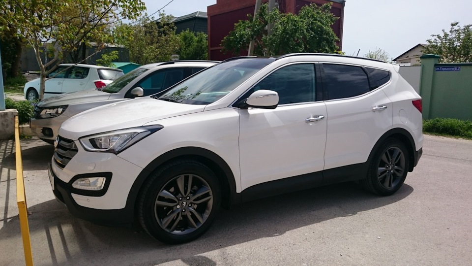 Hyundai Santa Fe Белый лебедь