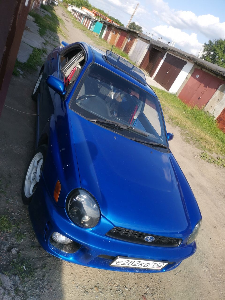 Установка люка. Часть 1. Врезка. — Subaru Impreza WRX (GD, GG), 2 л, 2000  года | своими руками | DRIVE2