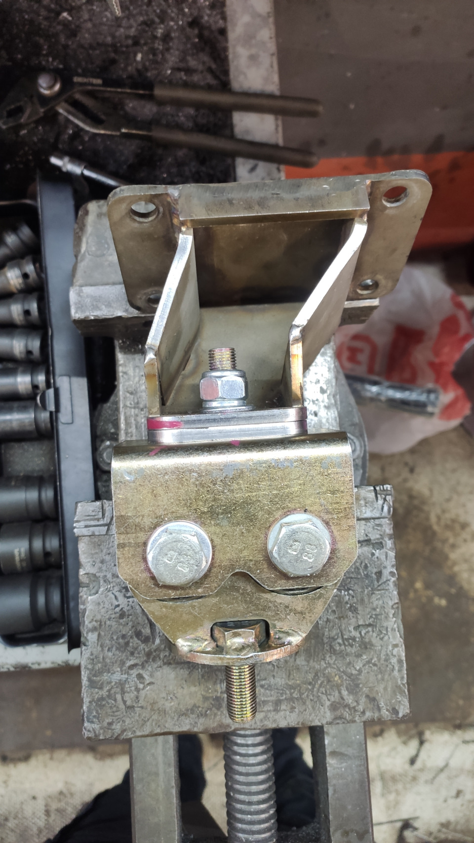 066| Подушки двигателя Kazama style (taiko). Шайбы в