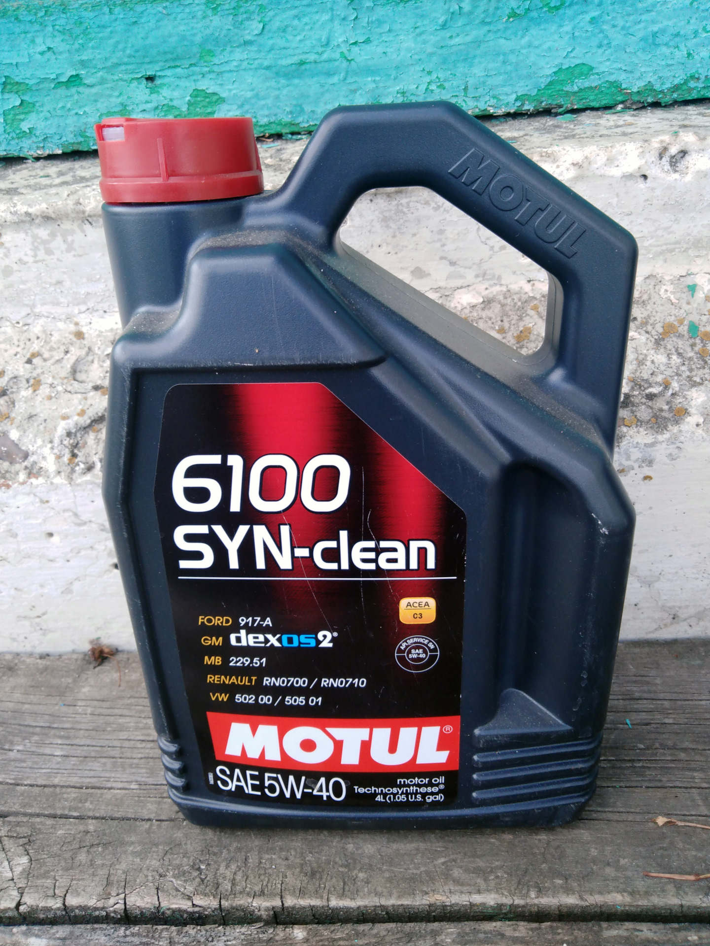 Motul 5w40. Масло мотюль 5w30 в Солярис.