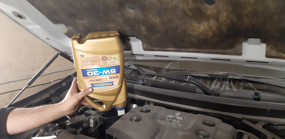 Фото в бортжурнале Mitsubishi Pajero Sport (3G)