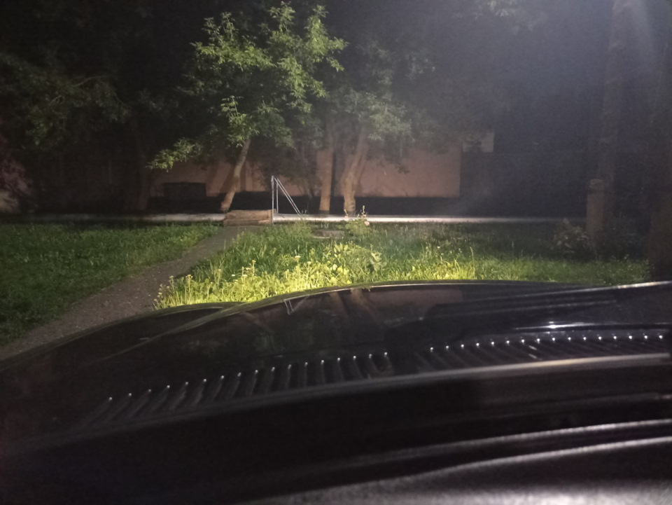 Вот так светят из салона только туманки — ГАЗ 3110