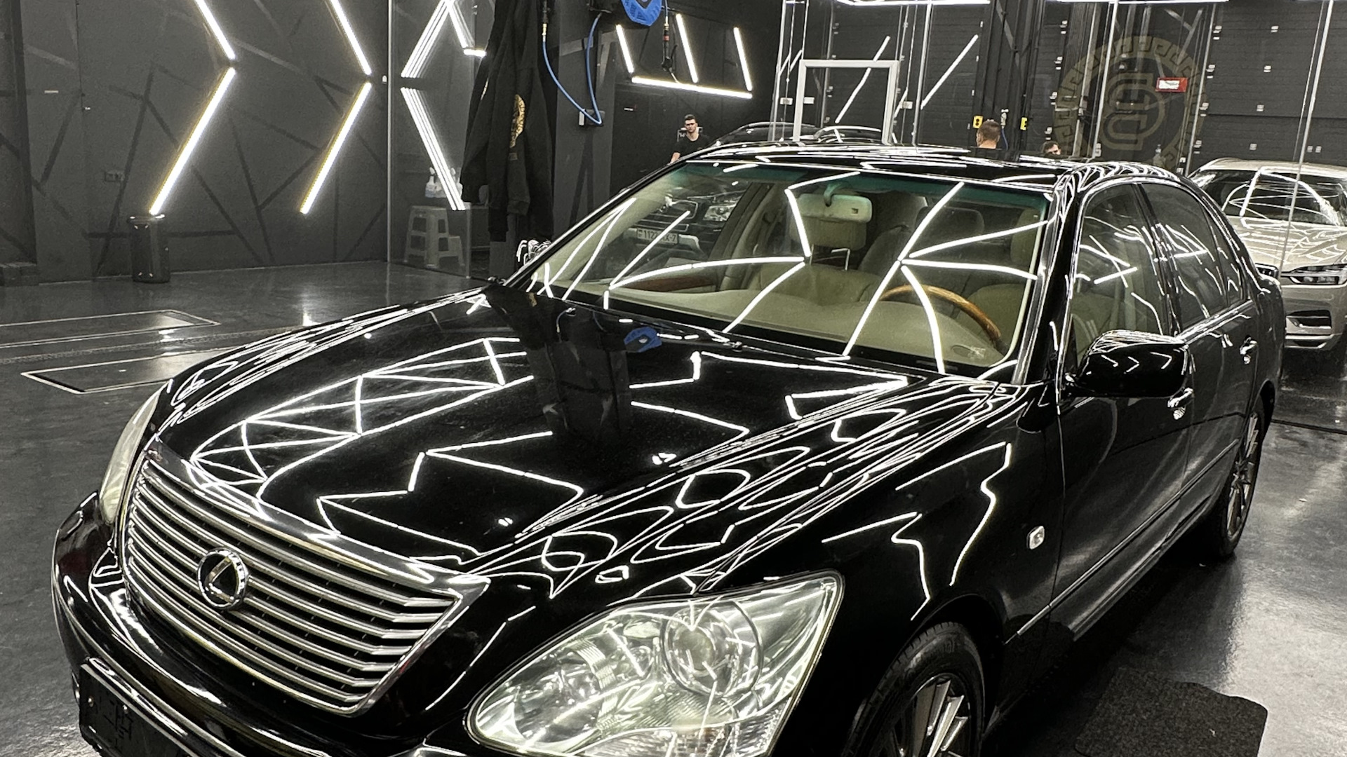 Lexus LS (UCF30) 4.3 бензиновый 2004 | 430 III Рест на DRIVE2