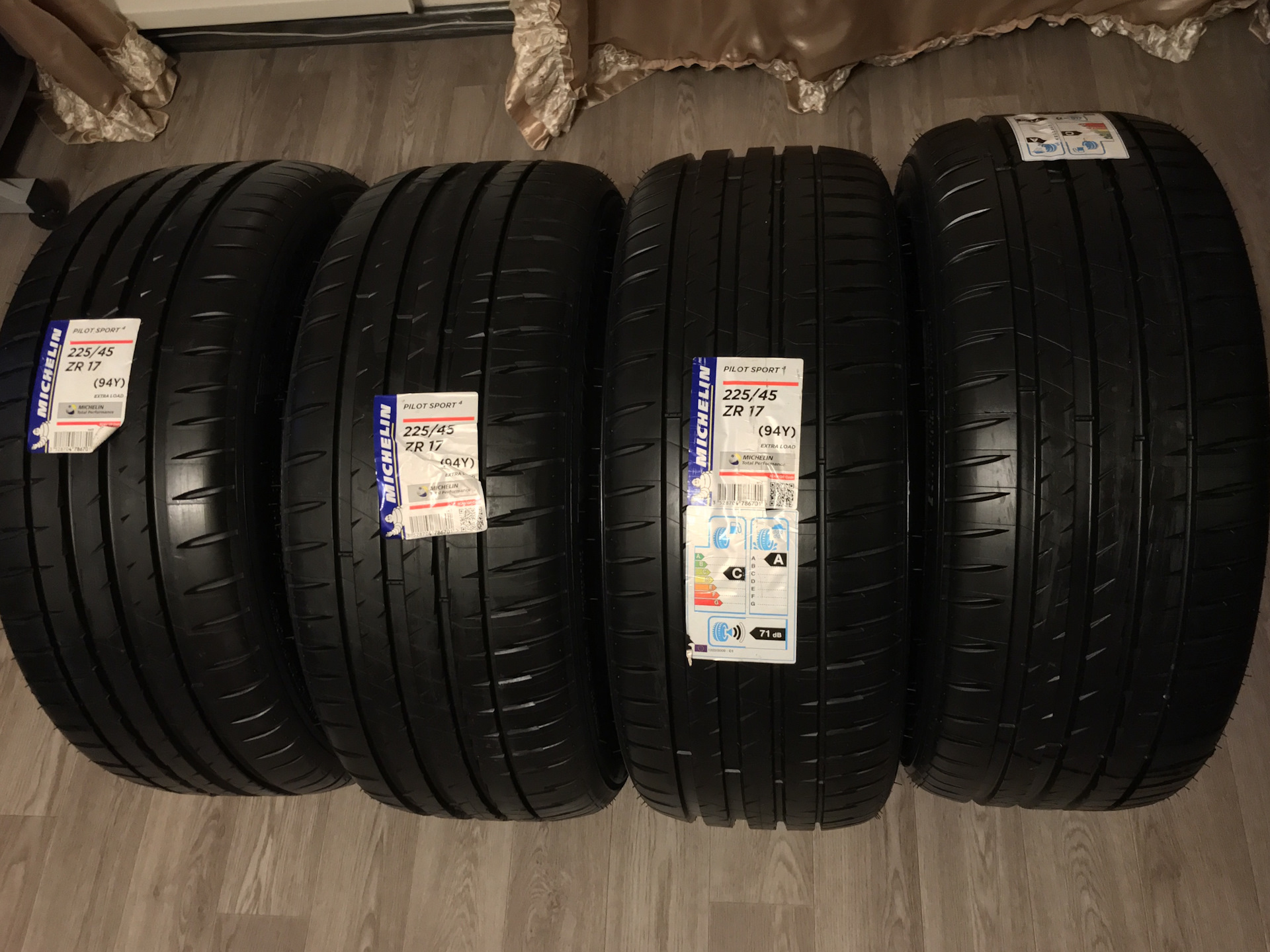 Michelin pilot sport 4 фото