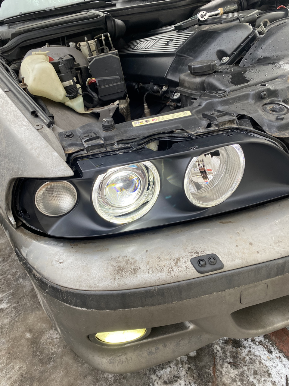 Фото в бортжурнале BMW 5 series (E39)