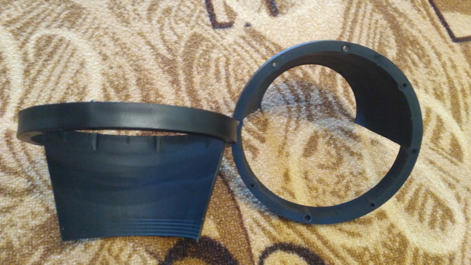 Проставки для динамиков с козырьками. — Skoda Rapid (1G), 1,6 л, 2014 ...