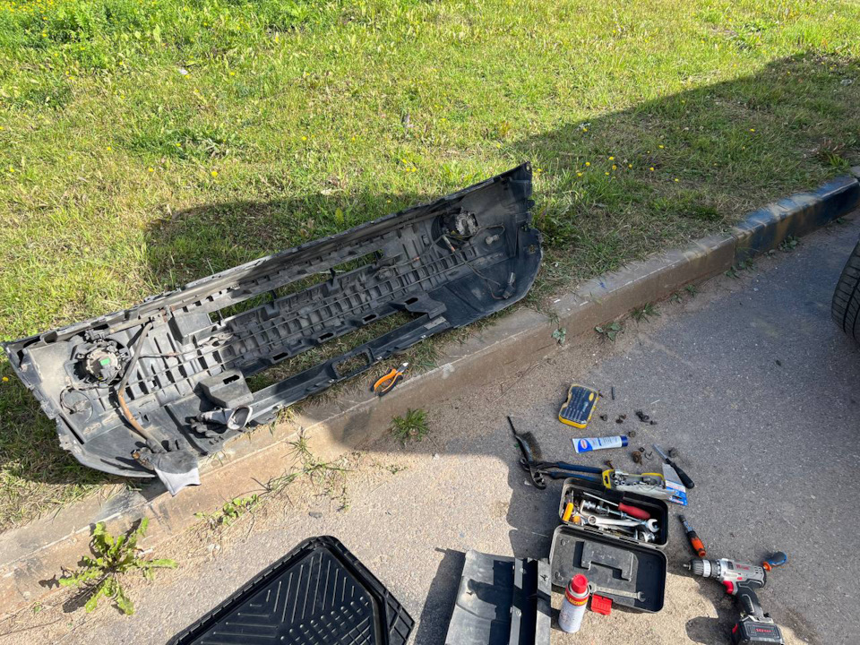 Замена передних парктроников — DRIVE2