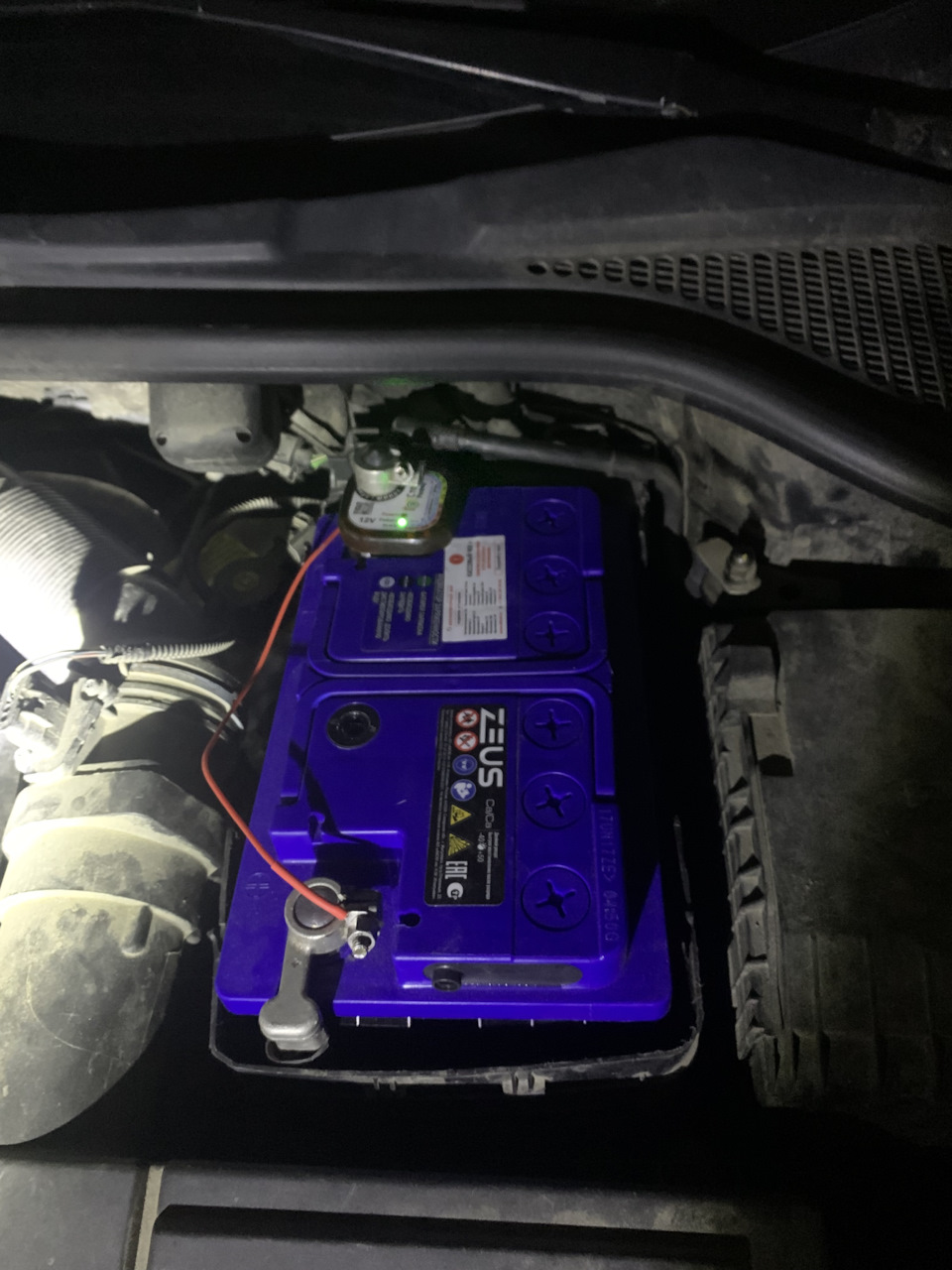 Стоп-разряд на Skoda Yeti — Skoda Yeti, 1,8 л, 2012 года | аксессуары ...