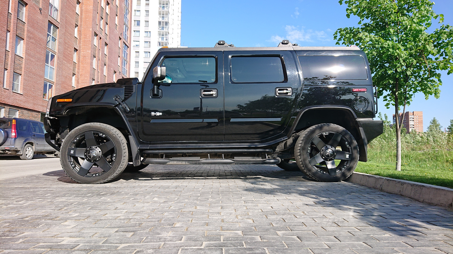 Hummer H2 6.0 бензиновый 2003 | на DRIVE2