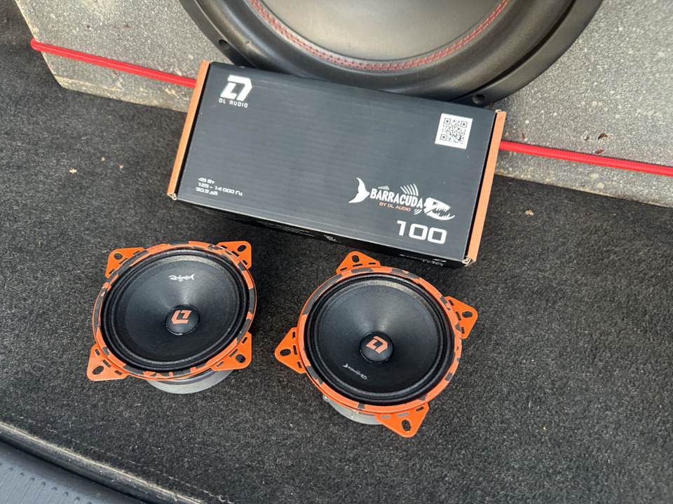 Тыловые динамики DL audio Barracuda 100 — Toyota Carib (111), 1,8 л ...