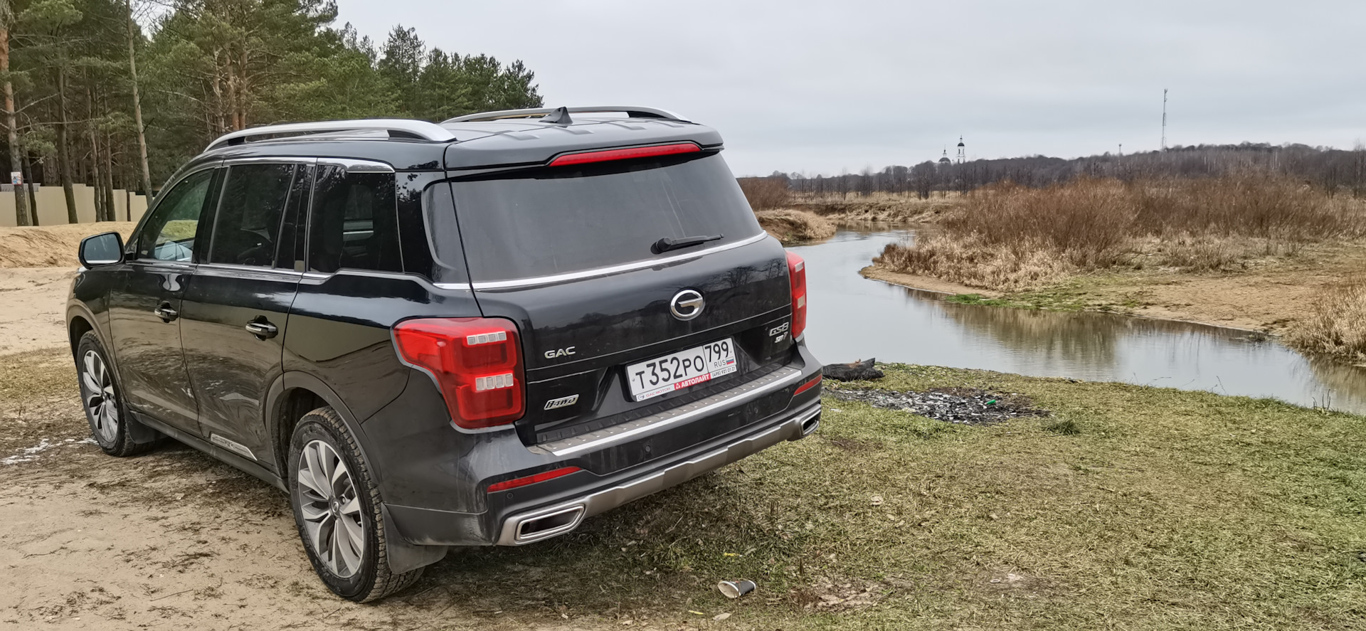 Gac gs8 огромные колеса. новый gac gs8. Gac 7 мест внедорожник. кроссовер gac gs8. китайский автомобиль gac gs8.