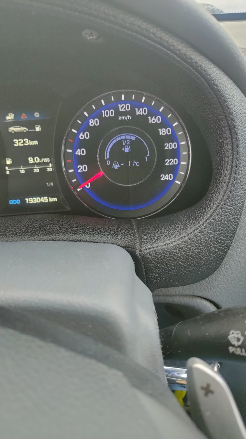 Холодно для Волгограда) — Hyundai Accent (2G)