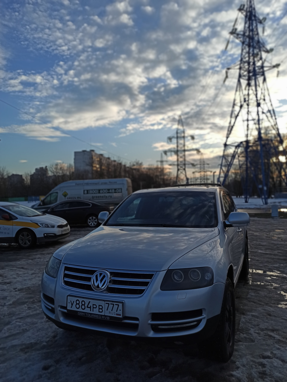 Первое дтп с 2004го, ударили Туарег пока я спал. — Volkswagen Touareg (1G),  3,2 л, 2004 года | ДТП | DRIVE2