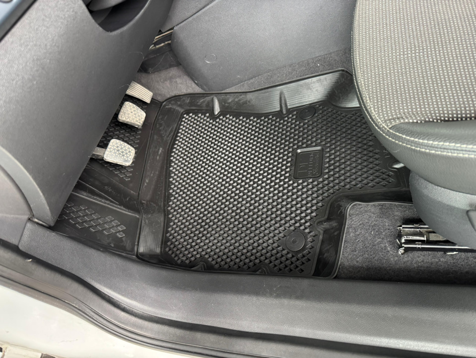 Фото в бортжурнале Opel Astra H