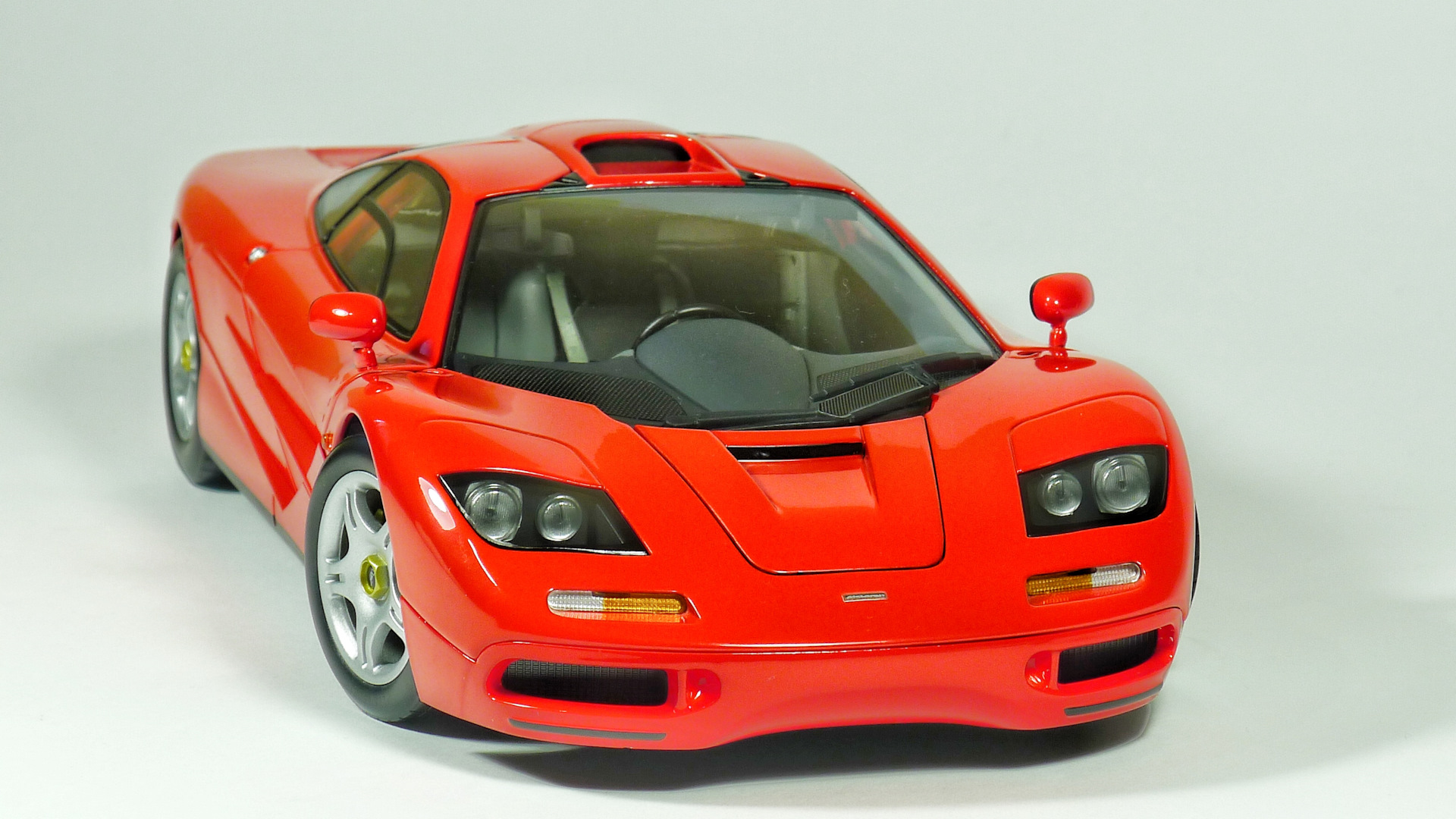 McLaren F1 (1993) 1:18 Minichamps часть 1 — Сообщество «Масштабные