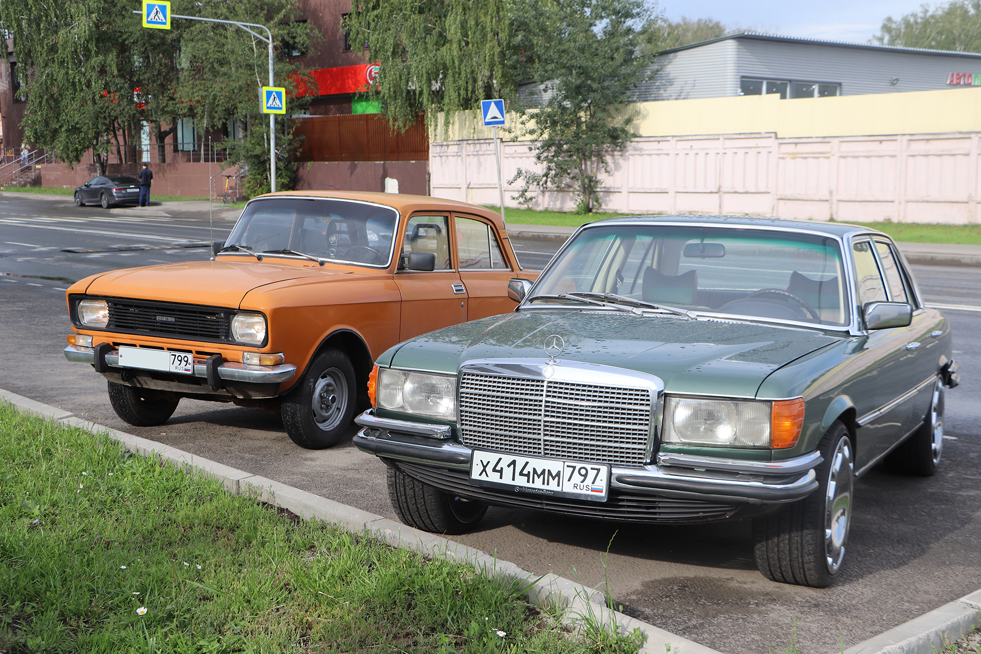 Москвич-2140 & Mercedes-Benz W116. — Москвич 2140, 1,5 л, 1983 года ...
