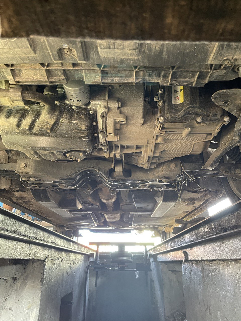 Вопрос: дребезжание и увод руля влево — Volkswagen Polo liftback, 1,4 л ...