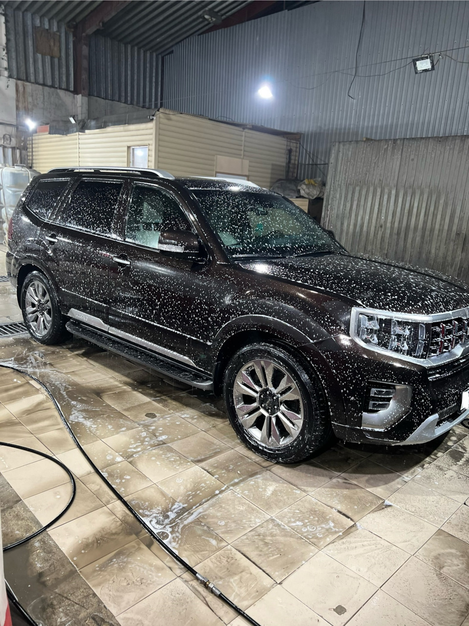 Photo from the logbook KIA Mohave (HM2)