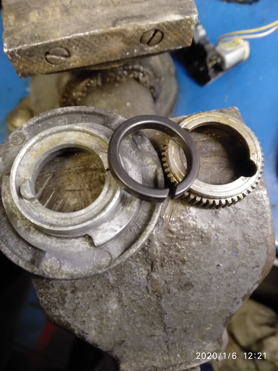 ремонт эл.складывающихся зеркал — Renault Espace (4G), 2,2 л, 2005 года ...