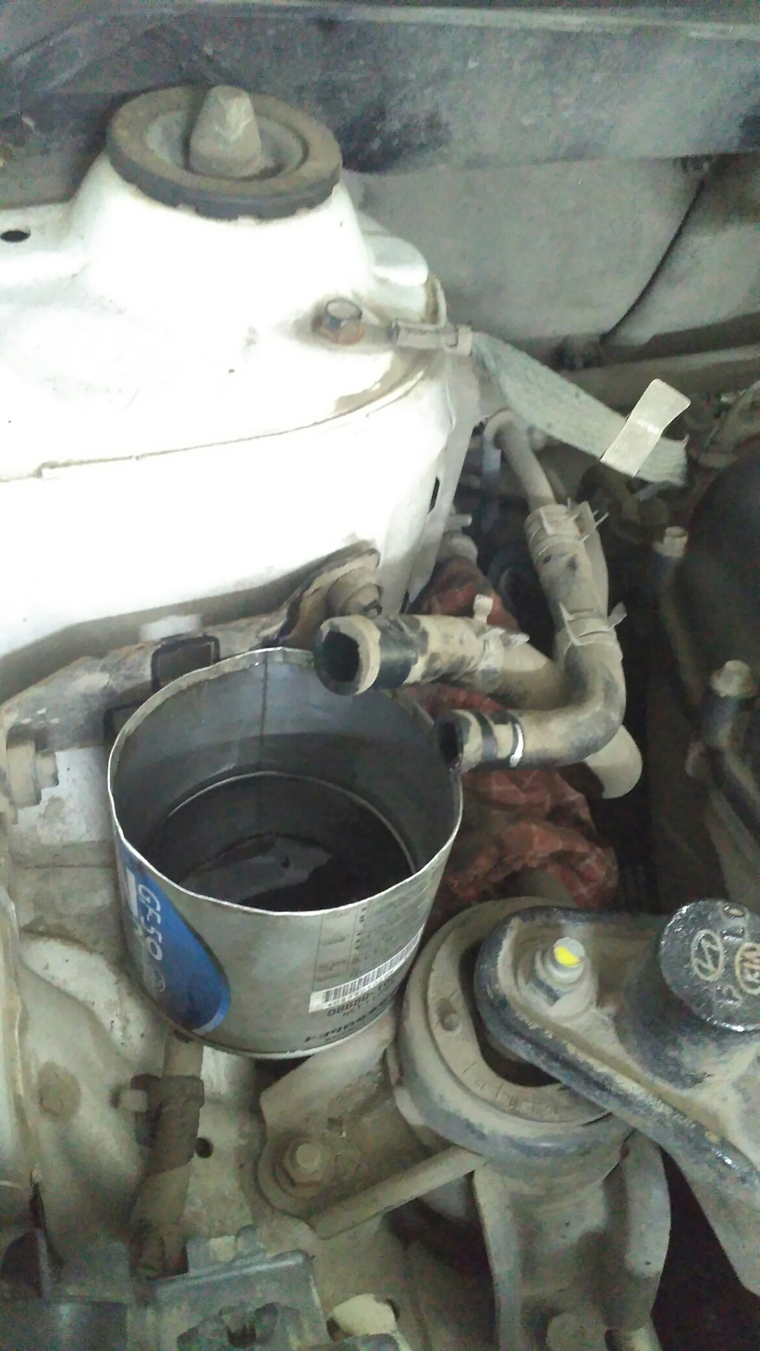 Замена жидкости ГУР — Hyundai Solaris (1G), 1,6 л, 2011 года | визит на ...