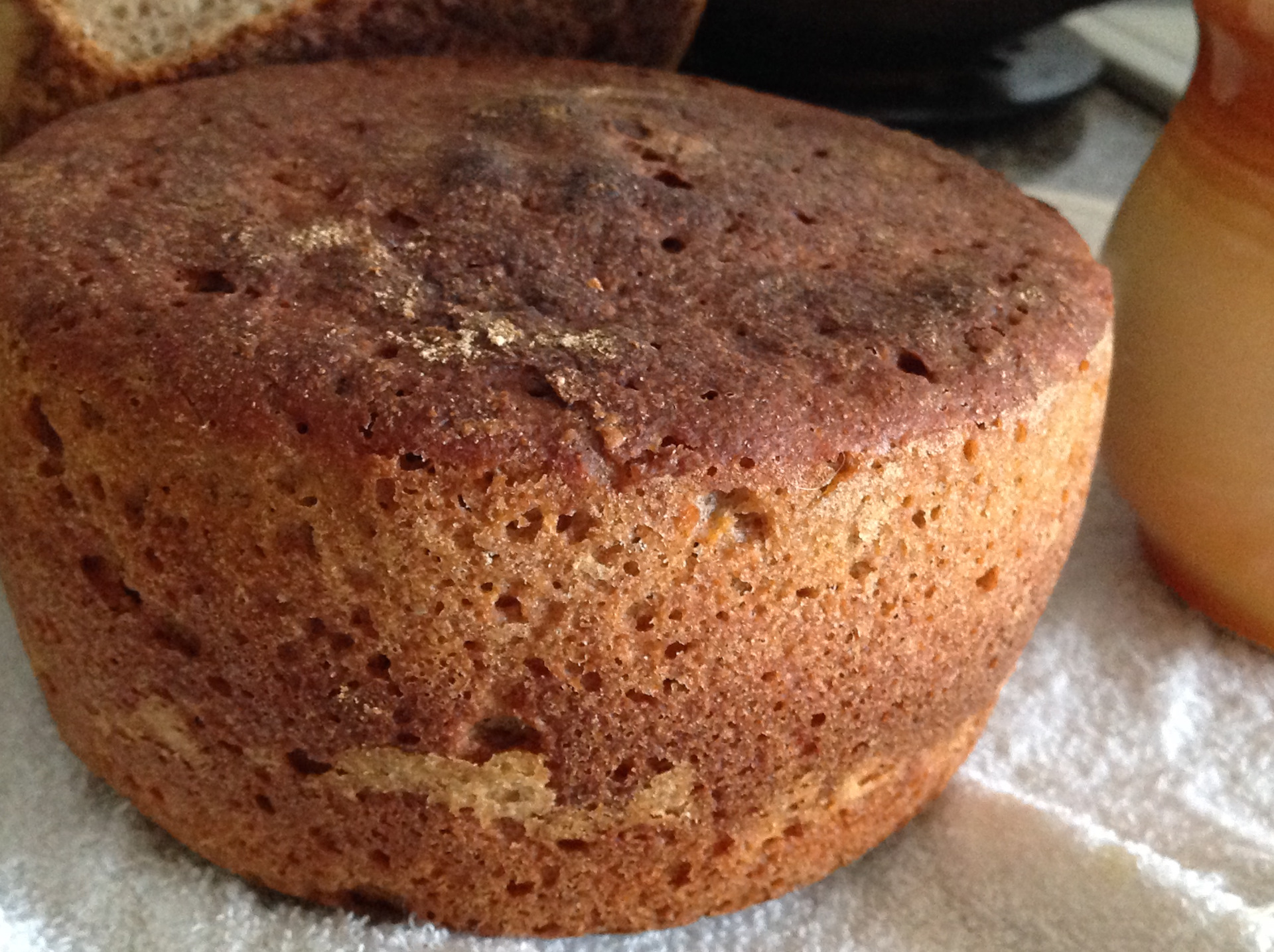 Опара на ржаной закваске. Финский хлеб. Закваска из ржаной муки фото. Финский хлеб на закваске рецепт. Черно-сельский хлеба рецепт.
