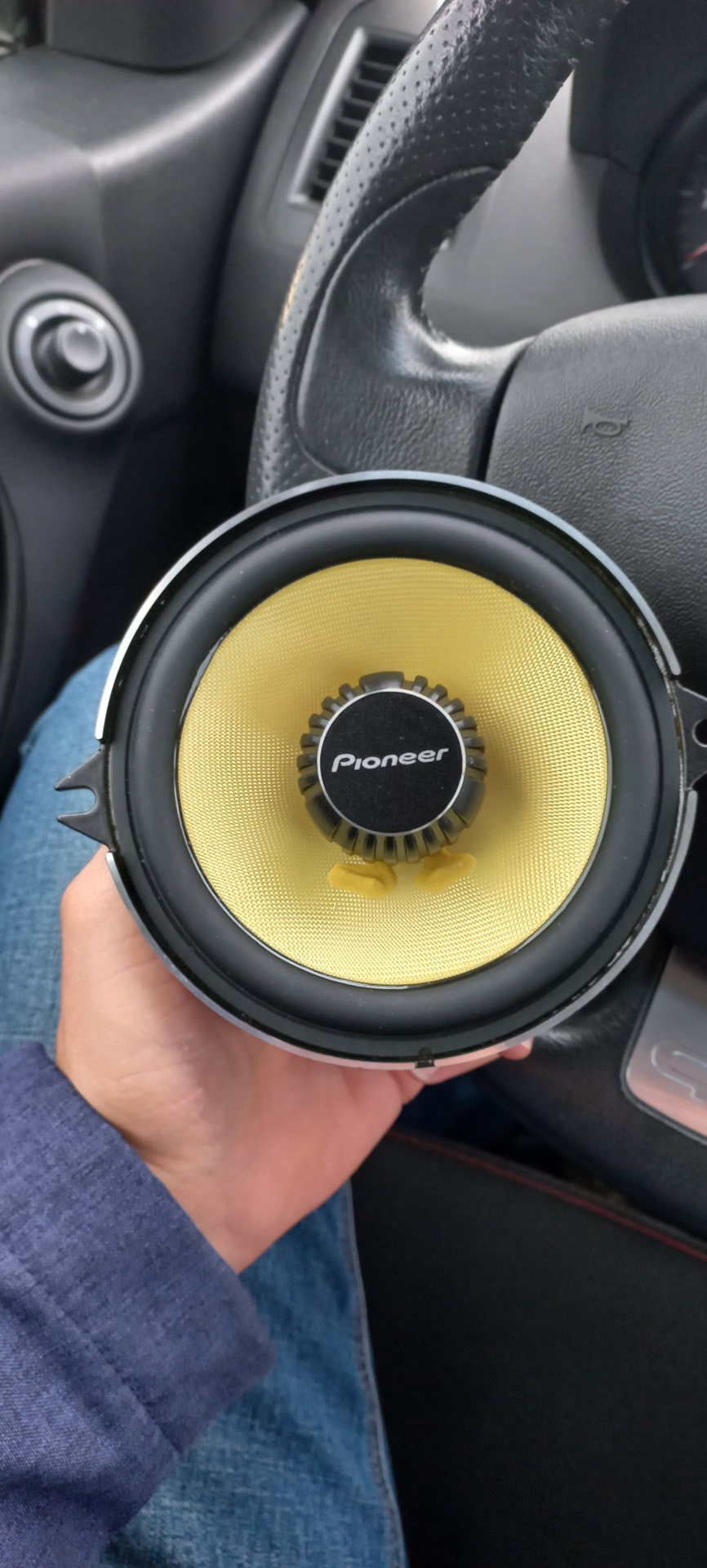 Динамики Pioneer комплект. — Renault Megane II, 1,6 л, 2007 года ...