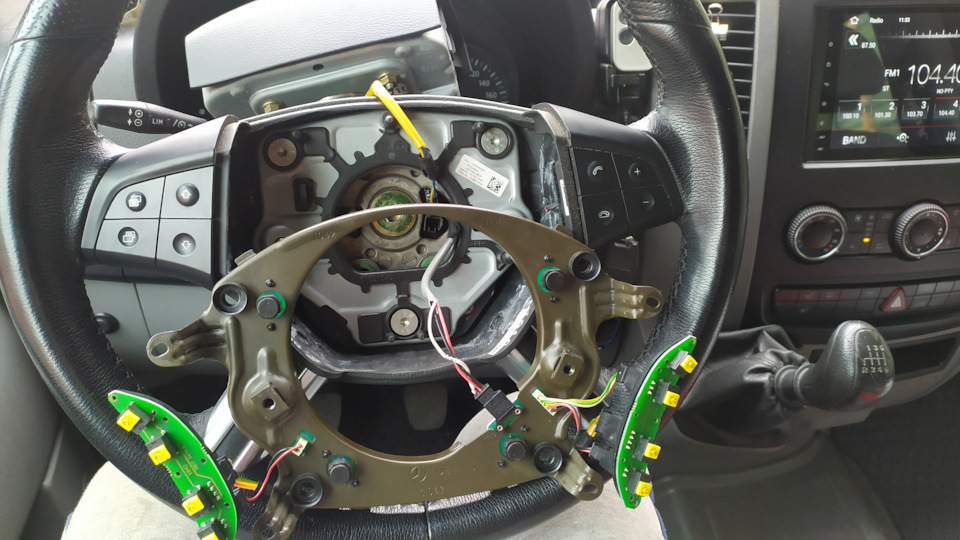 Адаптация руля МерседесGl164 на Крафтер Спринтер 906 — Volkswagen ...