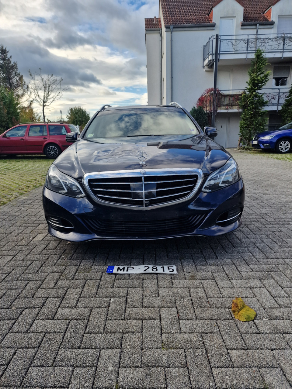 Снова авария . — Mercedes-Benz E-class (W212), 3 л, 2013 года | ДТП | DRIVE2