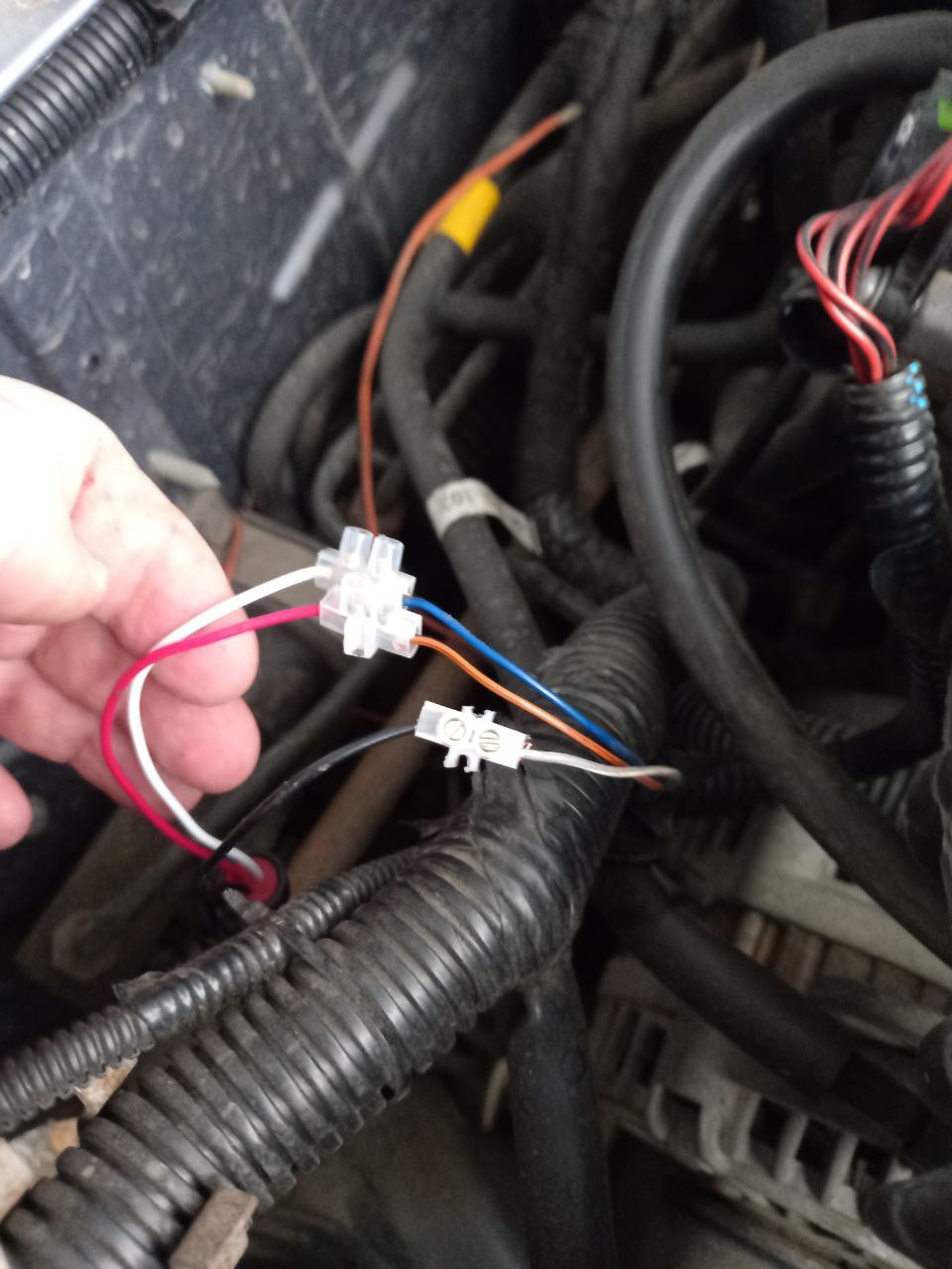 Замена фишки ДПДЗ Ланос — Chevrolet Lanos, 1,5 л, 2009 года | поломка ...