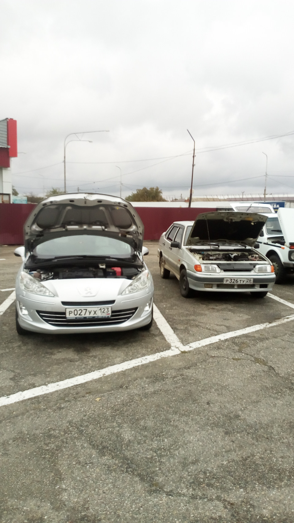 Регистрация и… замена салонного фильтра))) — Peugeot 408, 1,6 л, 2012 ...