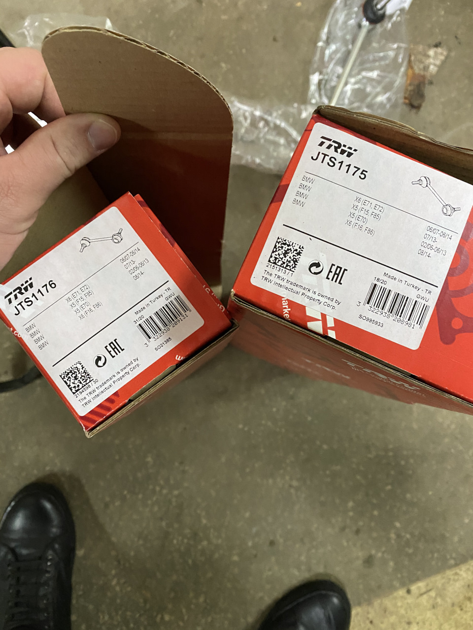 Замена стоек стабилизатора поперечной устойчивости — BMW X5 (E70), 3 л ...