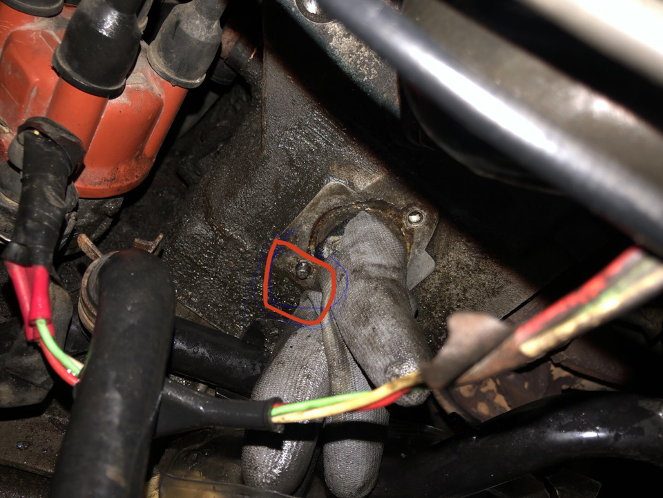 Сорвало шпильку на фланце — Volkswagen Jetta II, 1,6 л, 1990 года ...